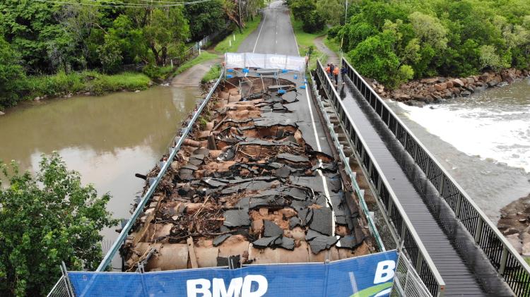 Sooning Street bridge