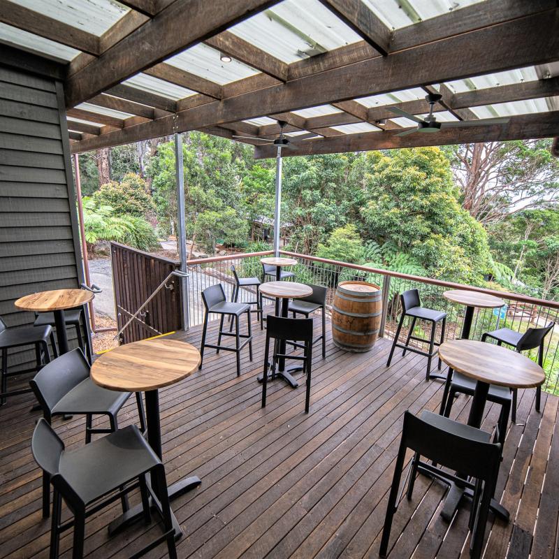 Small deck extension at Binna Burra's Tea House.